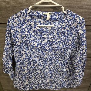 Floral Blue and White Women's Top